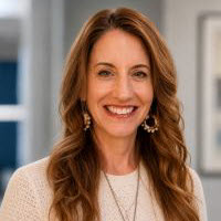 Amanda McGowan headshot