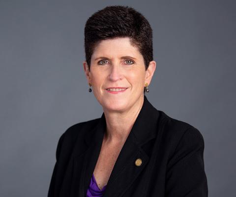 President Lynn Mahoney